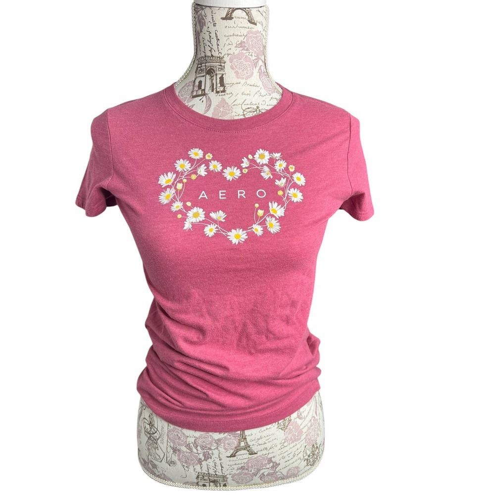 Womens Aeropostale Daisy Love Logo Graphic Tee Shirt - Sz S - Picture 2 of 7